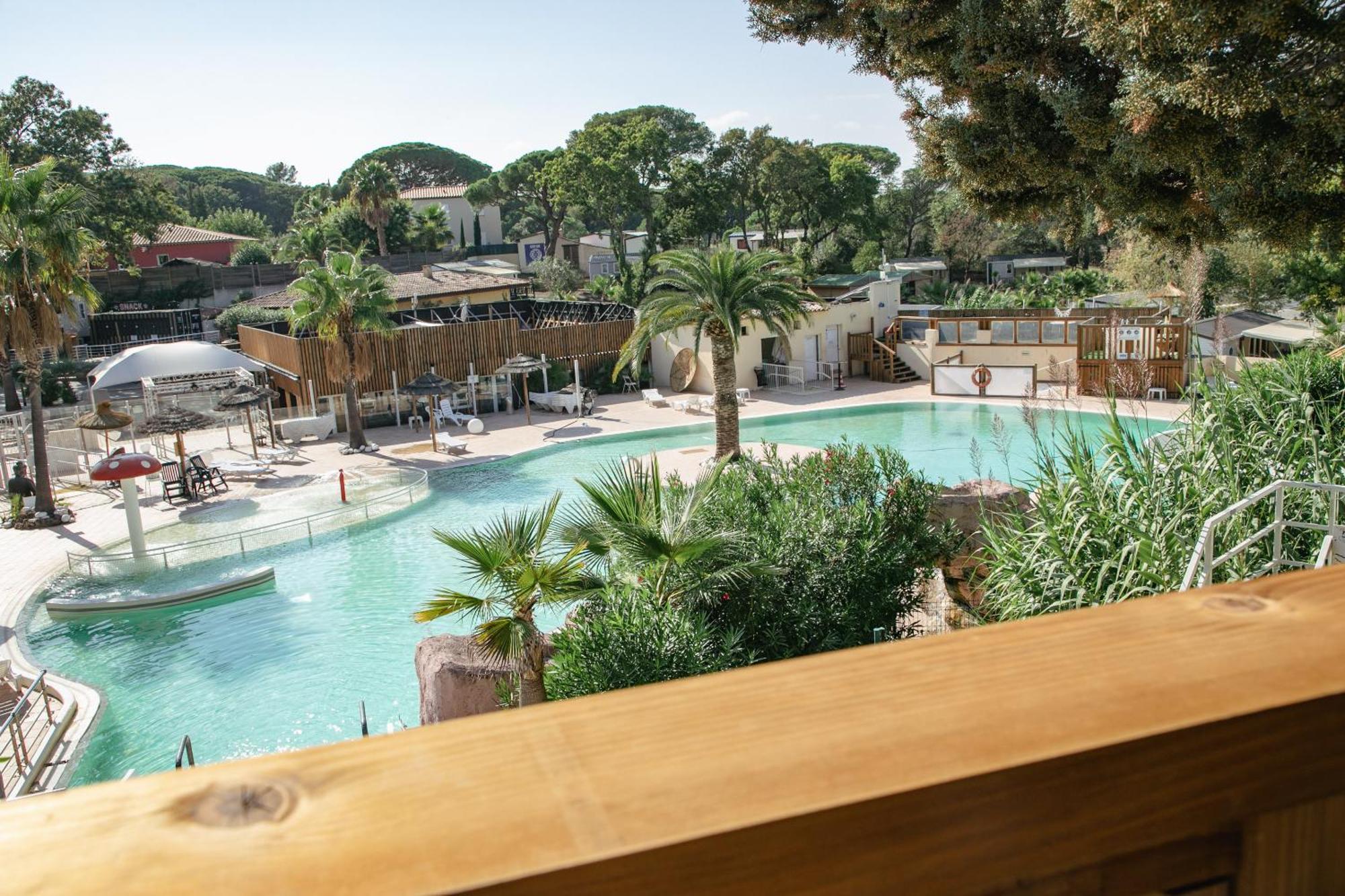 Camping Site De Gorge Vent Frejus Exterior photo